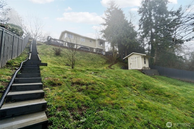 5467 16th Ave SW, Seattle, WA 98106 - view of yard with stairway and a shed