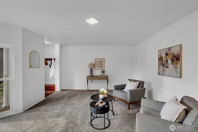 18256 45th Ave S, Seatac, WA 98188 - carpeted living room featuring baseboards