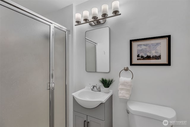 18256 45th Ave S, Seatac, WA 98188 - full bath with vanity and a stall shower