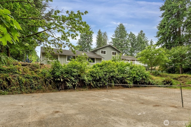 10656 SE 287th St, Auburn, WA 98092 - view of front of home featuring board and batten siding