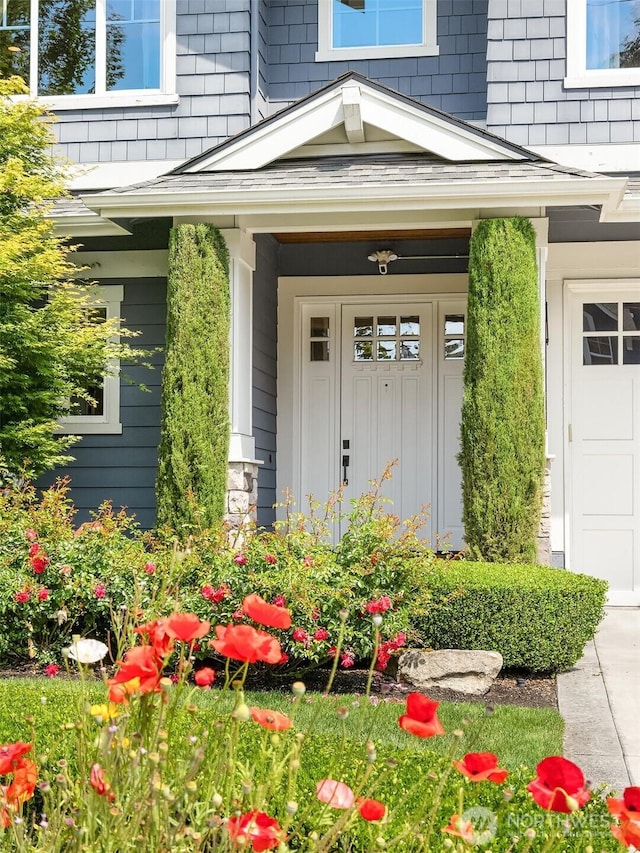 11050 SE 30th St, Bellevue, WA 98004 - entrance to property with a garage