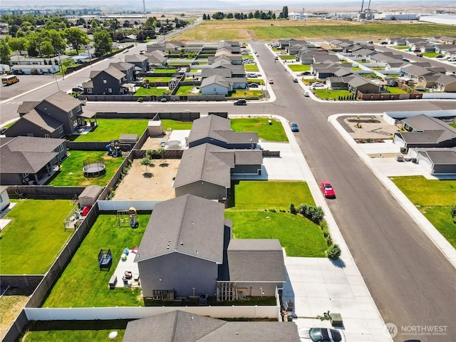 920 E Mt Adams St, Othello, WA 99344 - aerial perspective of suburban area