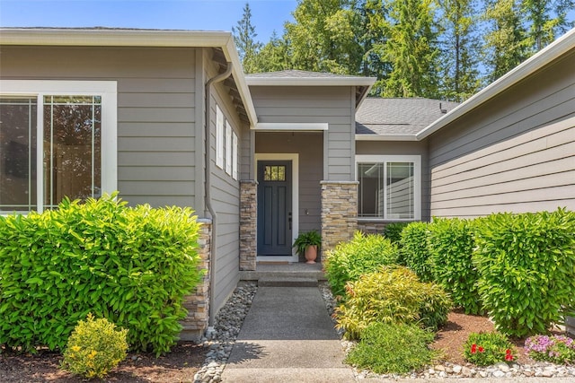 11306 143rd Dr NE, Lake Stevens, WA 98258 - entrance to property featuring stone siding