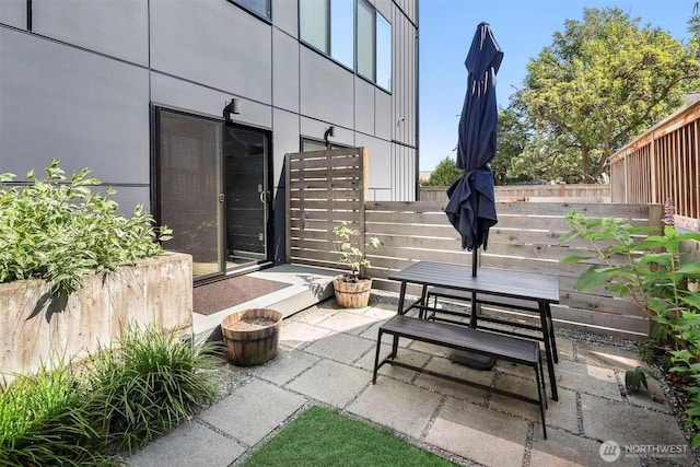8314 14th Ave NW # B, Seattle, WA 98117 - view of patio