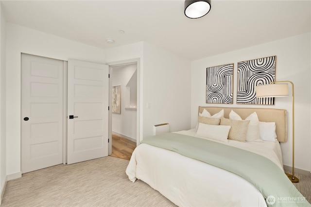 7013 9th Ave NE, Seattle, WA 98115 - bedroom with baseboards