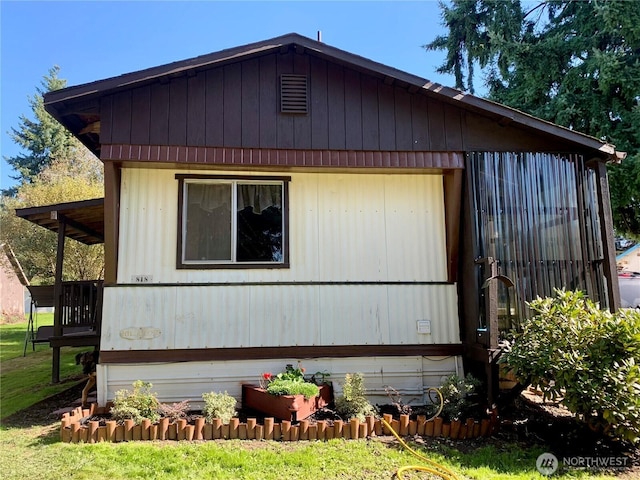 818 D St, Vader, WA 98593 - view of side of home