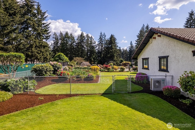 9802 124th St E, Puyallup, WA 98373 - view of yard with a gate