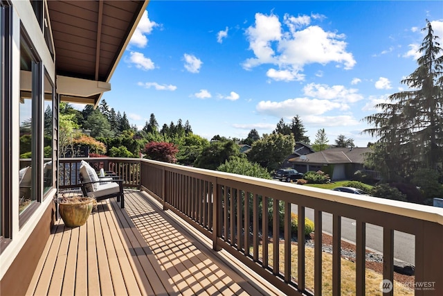 6210 105th Ave NE, Kirkland, WA 98033 - view of wooden terrace