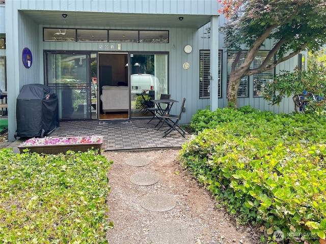 7806 Birch Bay Dr Unit 501, Blaine, WA 98230 - entrance to property featuring a surveillance system