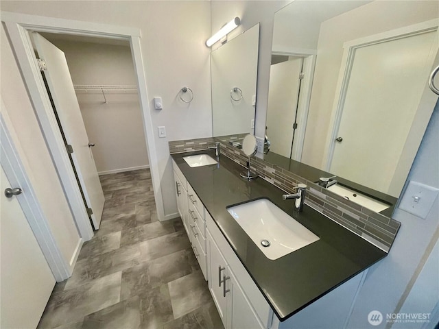 2129 Lancaster Way, Ferndale, WA 98248 - full bath with double vanity and a walk in closet