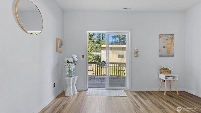 15725 Wallace Falls Loop Rd, Gold Bar, WA 98251 - foyer with wood finished floors and baseboards