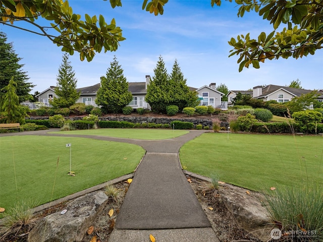 5909 Panorama Dr SE Unit 8-101, Auburn, WA 98092 - view of property's community with a putting area and a residential view