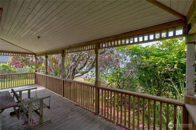 209 3rd St SE, Long Beach, WA 98631 - view of wooden terrace
