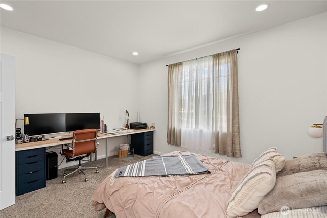 1828 Kristina Ln, Wenatchee, WA 98801 - bedroom with light carpet, recessed lighting, and a desk