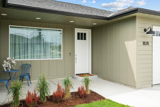 1828 Kristina Ln, Wenatchee, WA 98801 - entrance to property with roof with shingles