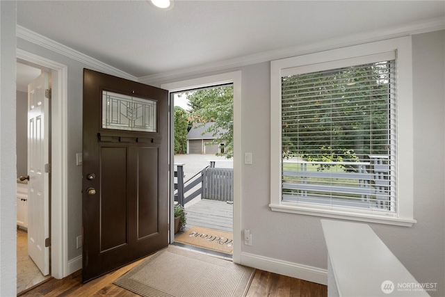 23305 98th Ave S, Kent, WA 98031 - foyer with wood finished floors and crown molding