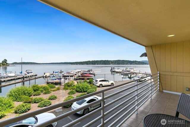 9520 Rainier Ave S Unit 202, Seattle, WA 98118 - photo 1