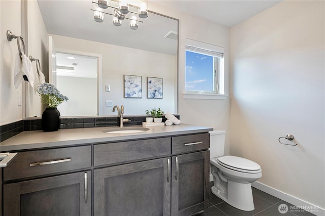 935 7th Ave NE Unit 17.3, Issaquah, WA 98029 - bathroom featuring tile patterned floors, vanity, and a chandelier