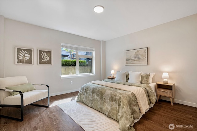 935 7th Ave NE Unit 17.3, Issaquah, WA 98029 - bedroom featuring baseboards and wood finished floors