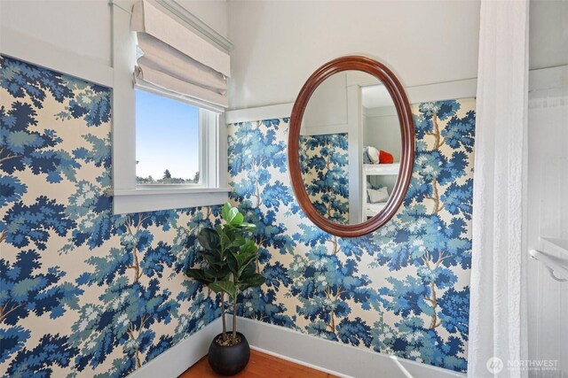 2233 2nd Ave W, Seattle, WA 98119 - view of bathroom