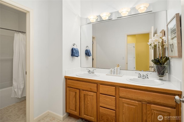 6290 Harbour Heights Parkway Unit A3, Mukilteo, WA 98275 - full bath with double vanity and shower / tub combo with curtain