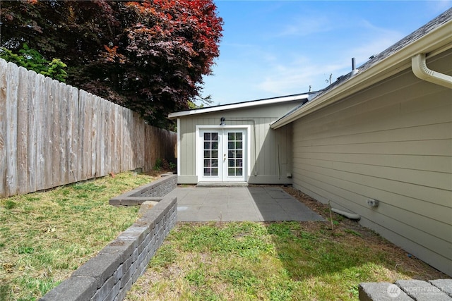 2717 Bench Dr, Aberdeen, WA 98520 - view of yard featuring french doors and a patio area