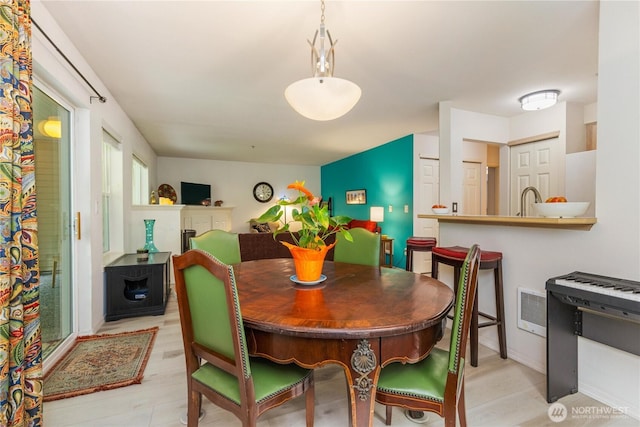 723 114th St SW Unit Y101, Everett, WA 98204 - dining room with light wood finished floors and baseboards