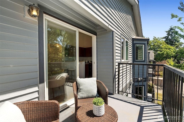 1125 N 93rd St Unit 6, Seattle, WA 98103 - view of balcony