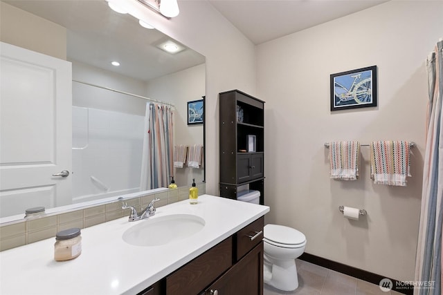 7162 Shinkle Pl SW Unit 64, Seattle, WA 98106 - bathroom featuring vanity, a shower with curtain, and tile patterned floors