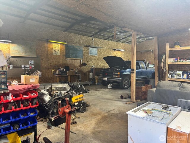 8 S Main St, Curlew, WA 99118 - view of garage