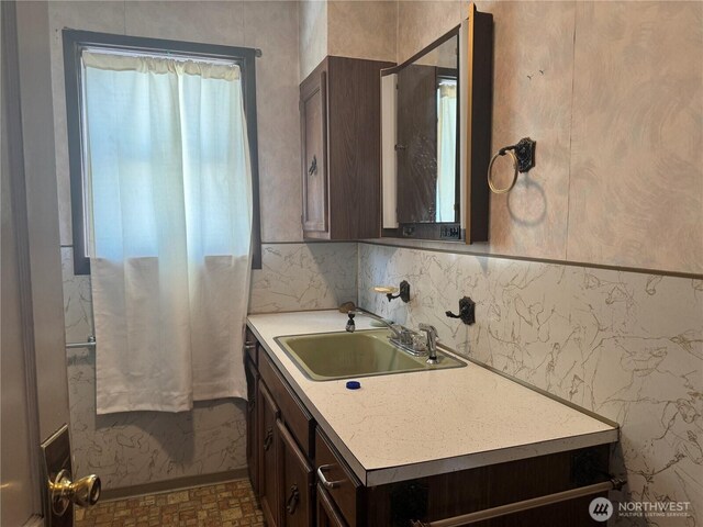8 S Main St, Curlew, WA 99118 - bathroom featuring vanity