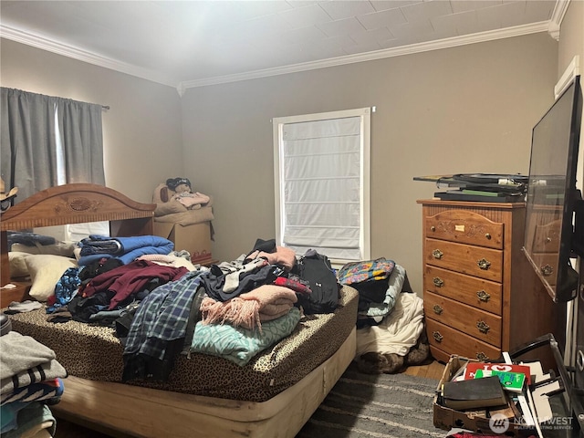8 S Main St, Curlew, WA 99118 - bedroom with ornamental molding
