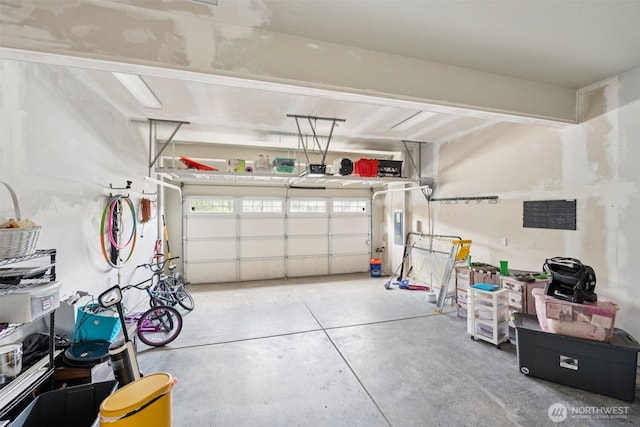 7608 16th Pl SE, Lake Stevens, WA 98258 - view of garage