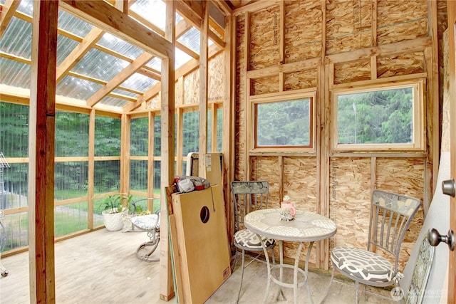21414 137th Ave NE, Arlington, WA 98223 - sunroom / solarium featuring vaulted ceiling
