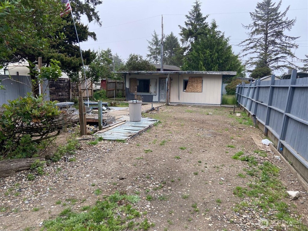 837 San Antonio Ct SE, Ocean Shores, WA 98569 - photo 1