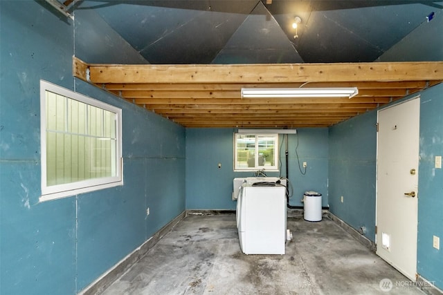 6711 100th St SW, Lakewood, WA 98499 - basement with washer and dryer