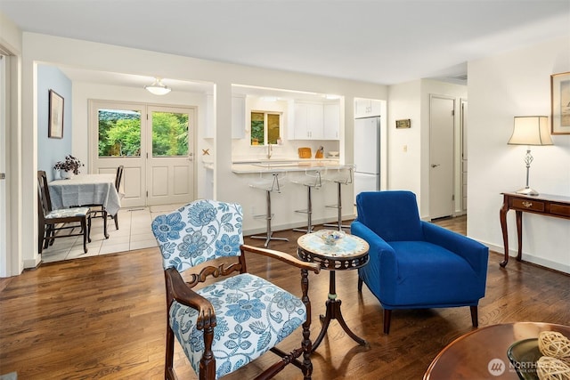 23318 3rd Pl W, Bothell, WA 98021 - living room featuring wood finished floors and baseboards