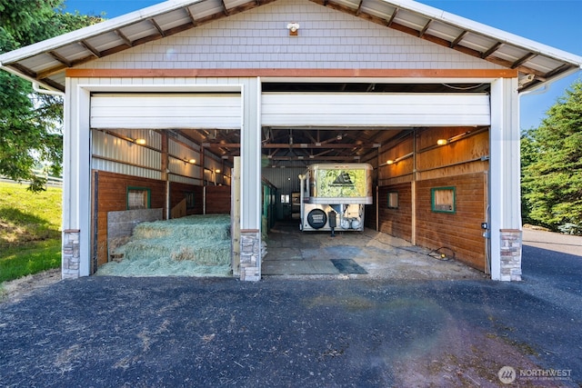 view of detached garage