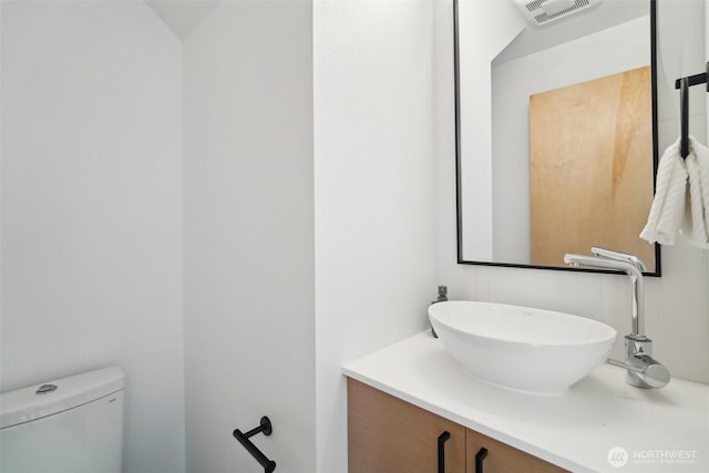 511 Howe St Unit C, Seattle, WA 98109 - half bath with vanity and toilet