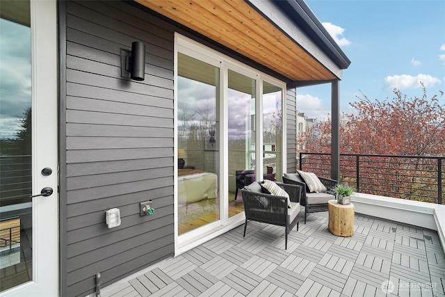 511 Howe St Unit C, Seattle, WA 98109 - view of patio / terrace