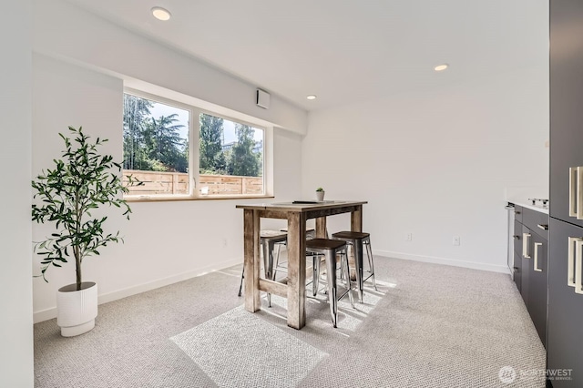 515 Howe St Unit C, Seattle, WA 98109 - dining space featuring carpet flooring and recessed lighting