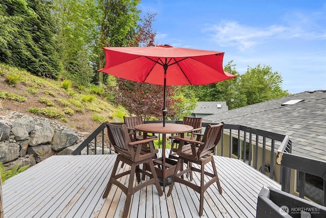 7123 NE 165th St, Kenmore, WA 98028 - wooden terrace featuring outdoor dining area