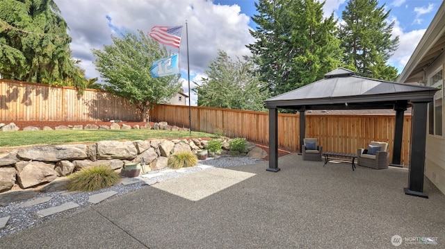 23728 135th Pl SE, Kent, WA 98042 - fenced backyard with a gazebo and a patio area