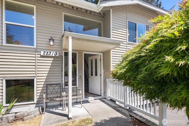 21310 SE 412th Pl, Enumclaw, WA 98022 - property entrance with a porch