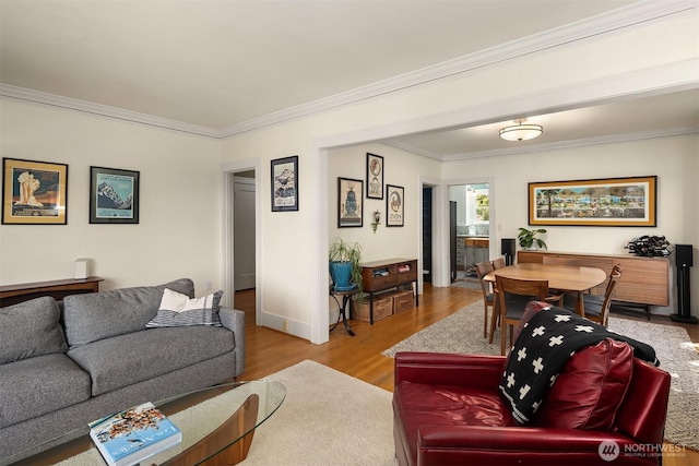 103 NW 62nd St, Seattle, WA 98107 - living area with crown molding and wood finished floors