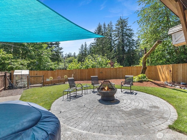 25107 Old Owen Rd, Monroe, WA 98272 - fenced backyard featuring an outdoor fire pit and a patio area