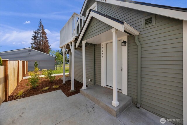 1925 Lombard Unit A, Everett, WA 98201 - property entrance with a patio area