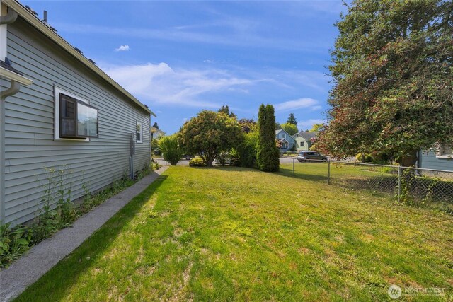 1925 Lombard Unit A, Everett, WA 98201 - view of yard