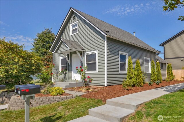 1925 Lombard Unit A, Everett, WA 98201 - bungalow featuring roof with shingles