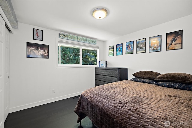 11171 SE 59th St, Bellevue, WA 98006 - bedroom with dark wood finished floors and a closet